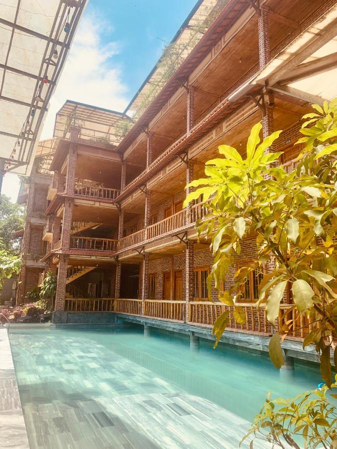 Ho Nui Dinh Hotel نينه بينه المظهر الخارجي الصورة
