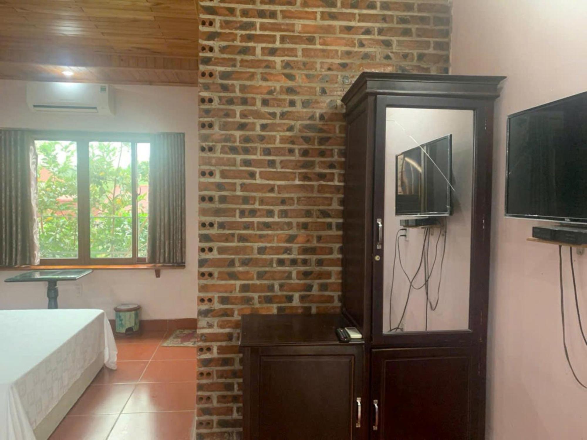 Ho Nui Dinh Hotel نينه بينه المظهر الخارجي الصورة